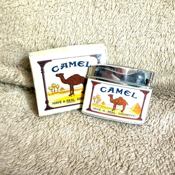 Camel Penguin Vintage Lighter in Box "Have a Real Cigarette Superlative" - Picture 1 of 6